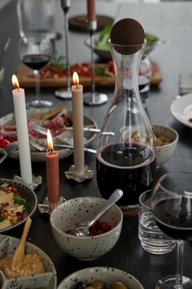 Nature carafe with cork stopper