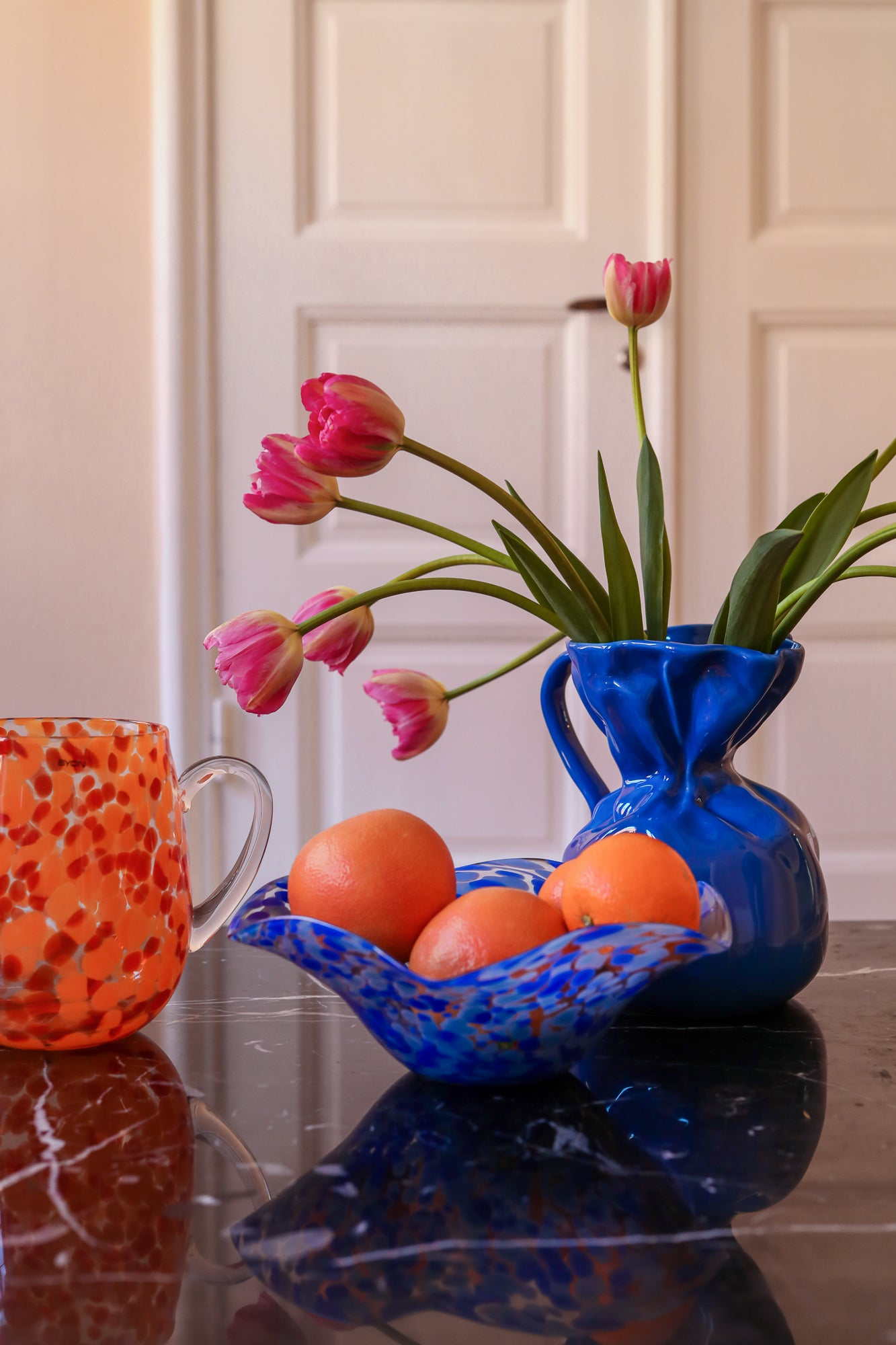 Vase Crumple (Blue)