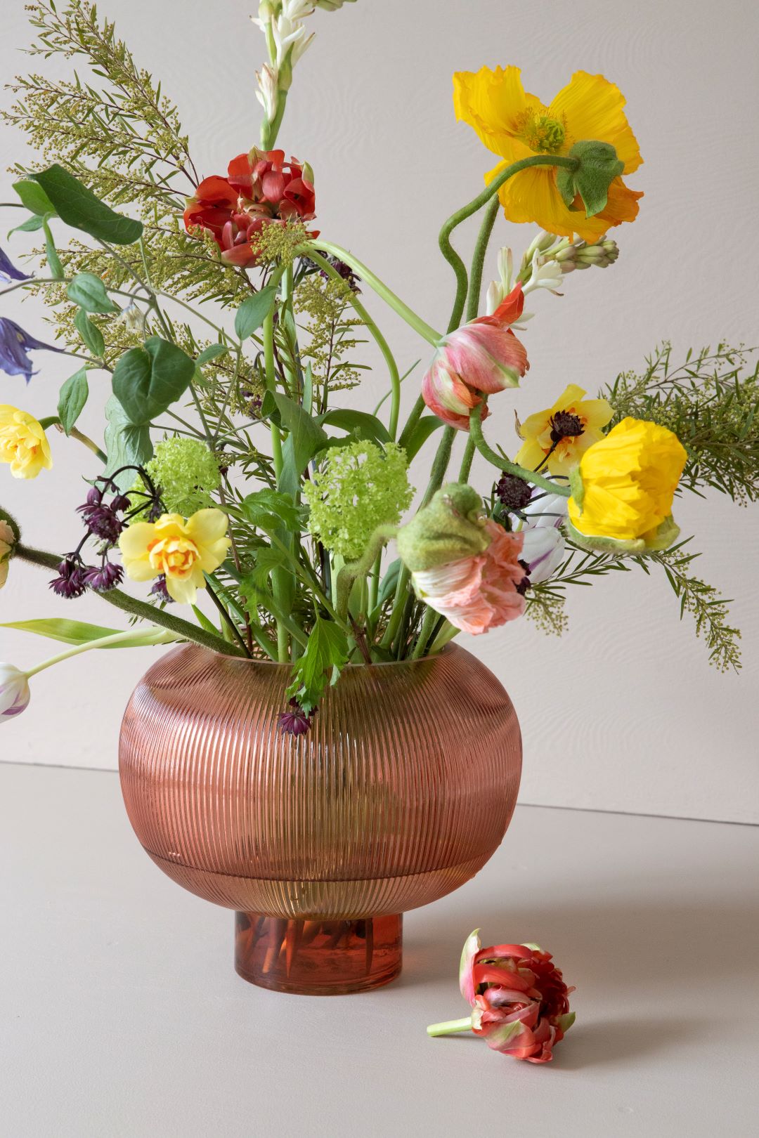 Vase/Bowl Sphere (Coral)