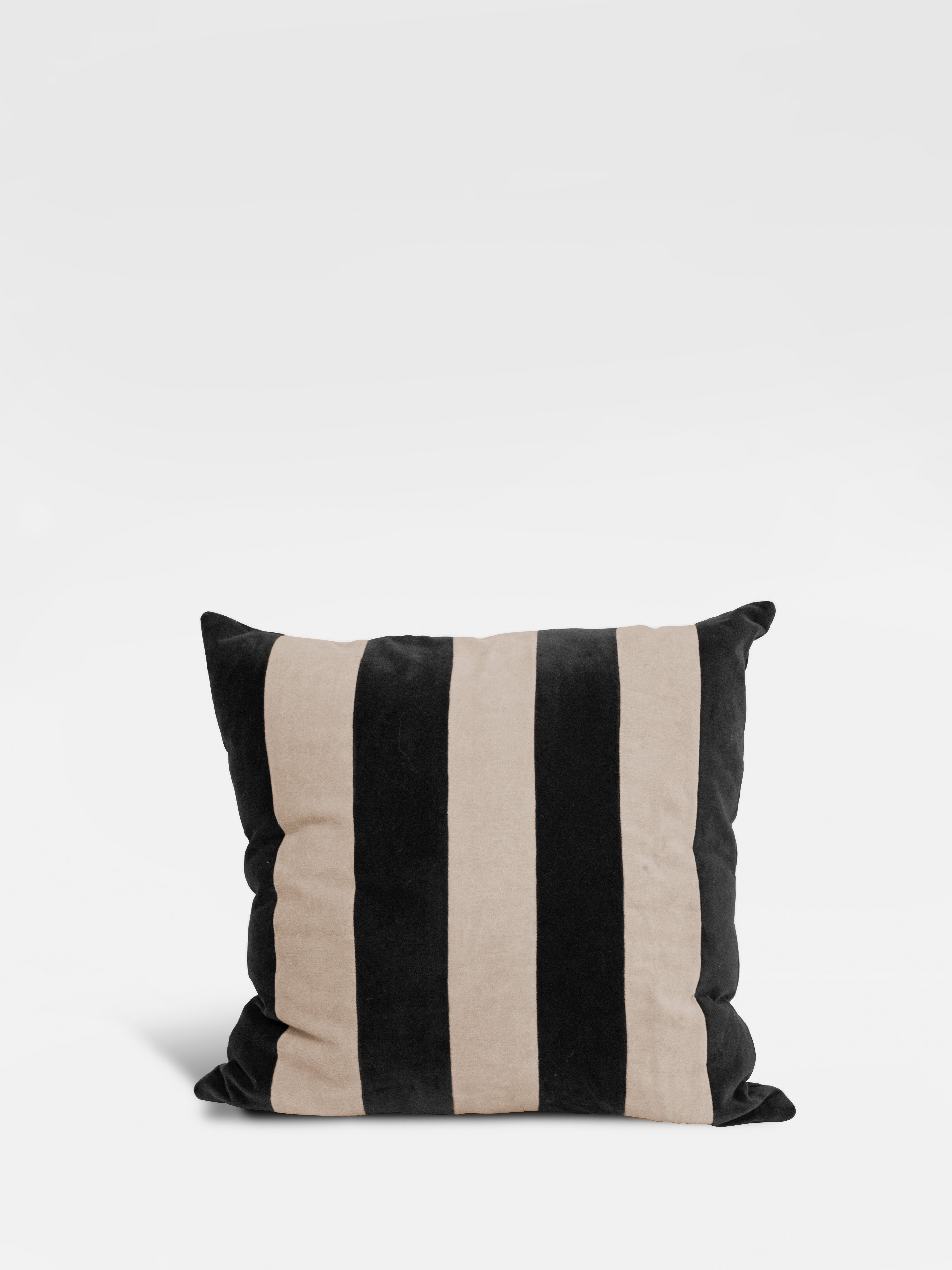 Pillow Pathi M (Black/Beige)