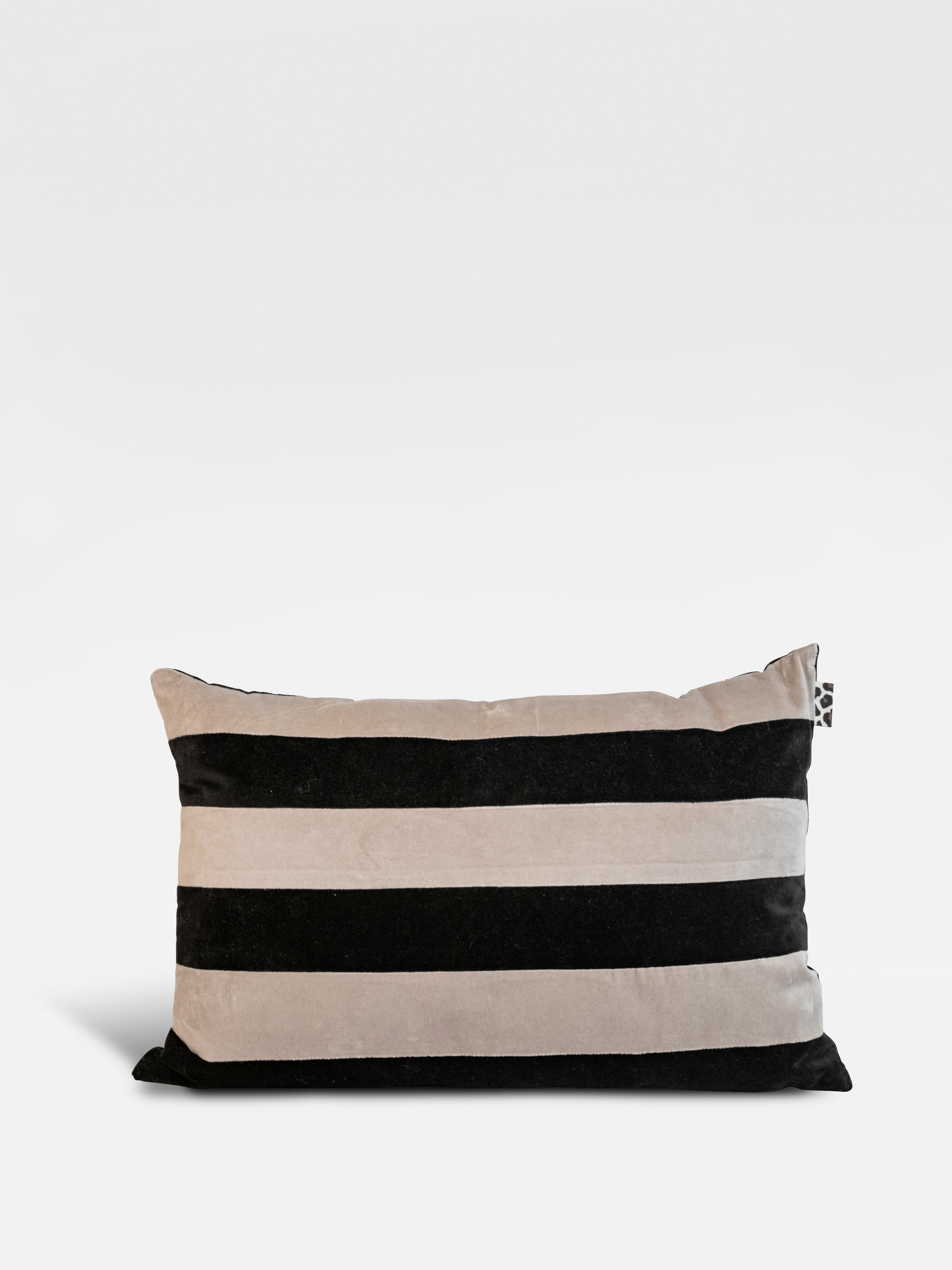 Pillow Pathi L (Black/Beige)